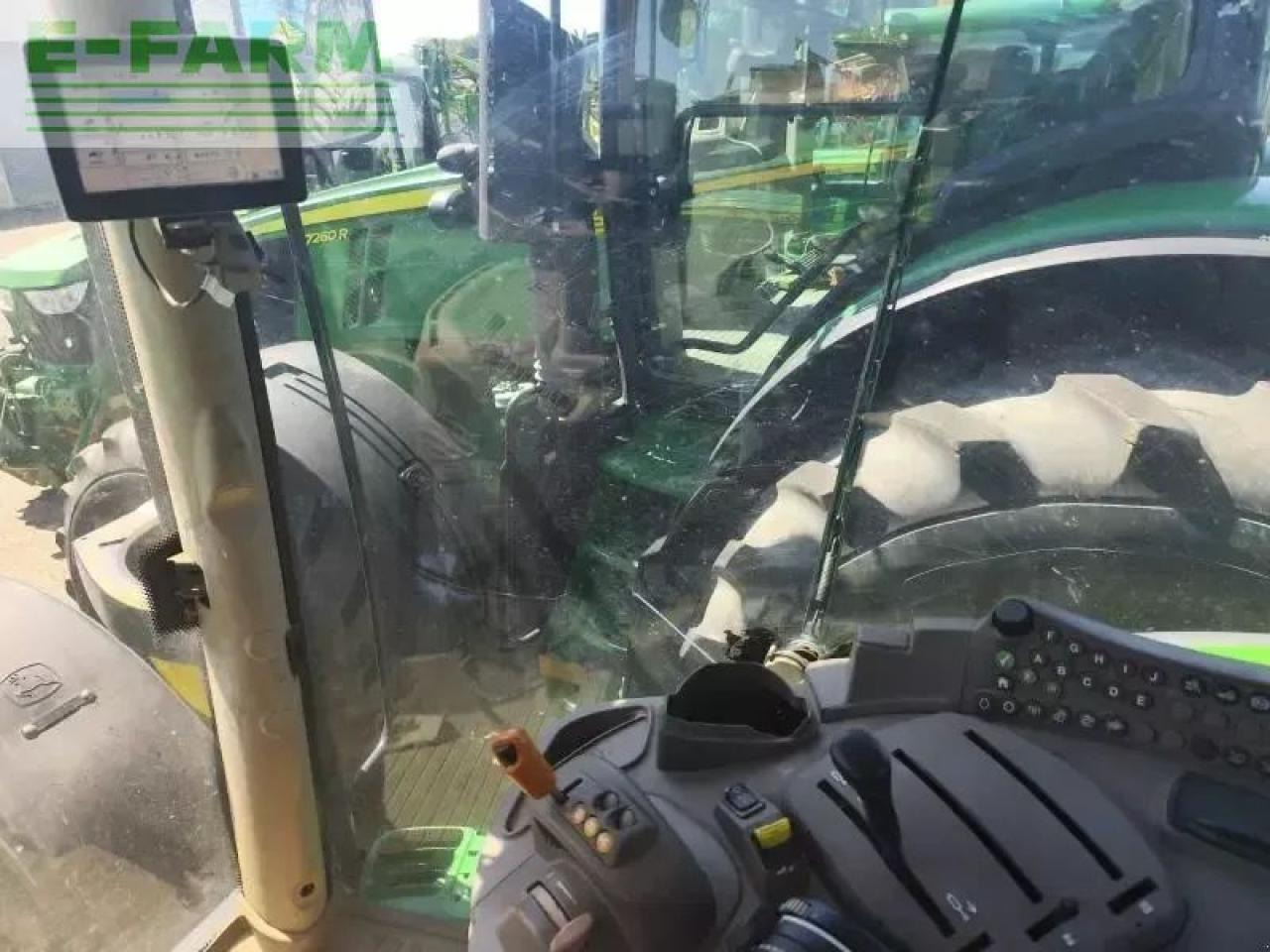 Máy cày John Deere 6140r: hình 8 Máy cày John Deere 6140r: hình 8