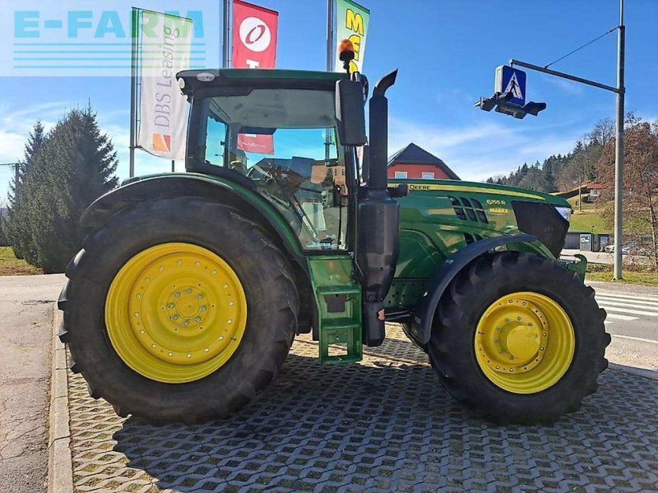 John Deere 6155r - Máy cày: hình 4 John Deere 6155r - Máy cày: hình 4