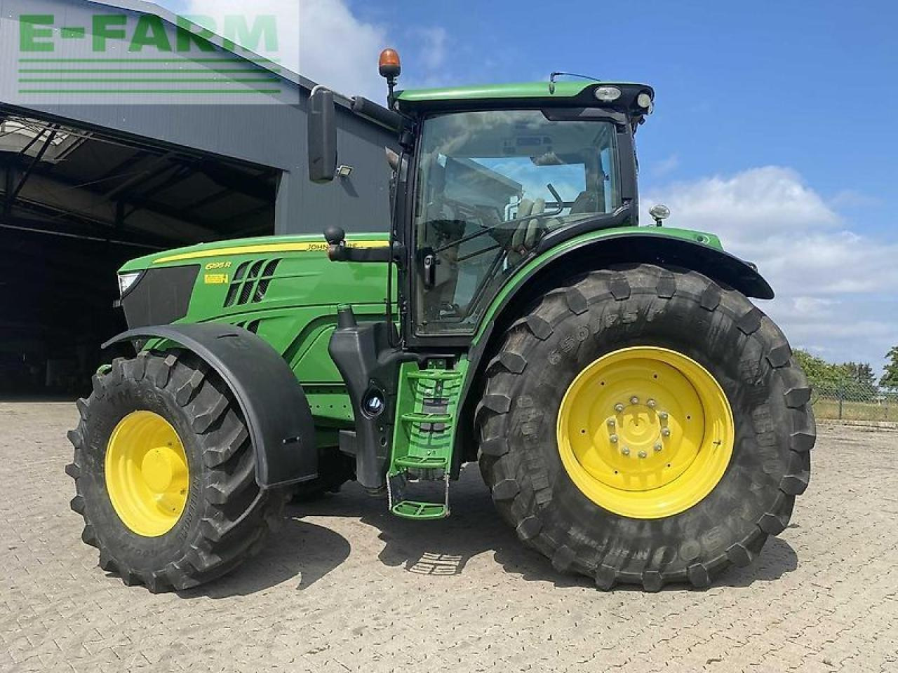 John Deere 6195r - Máy cày: hình 3 John Deere 6195r - Máy cày: hình 3