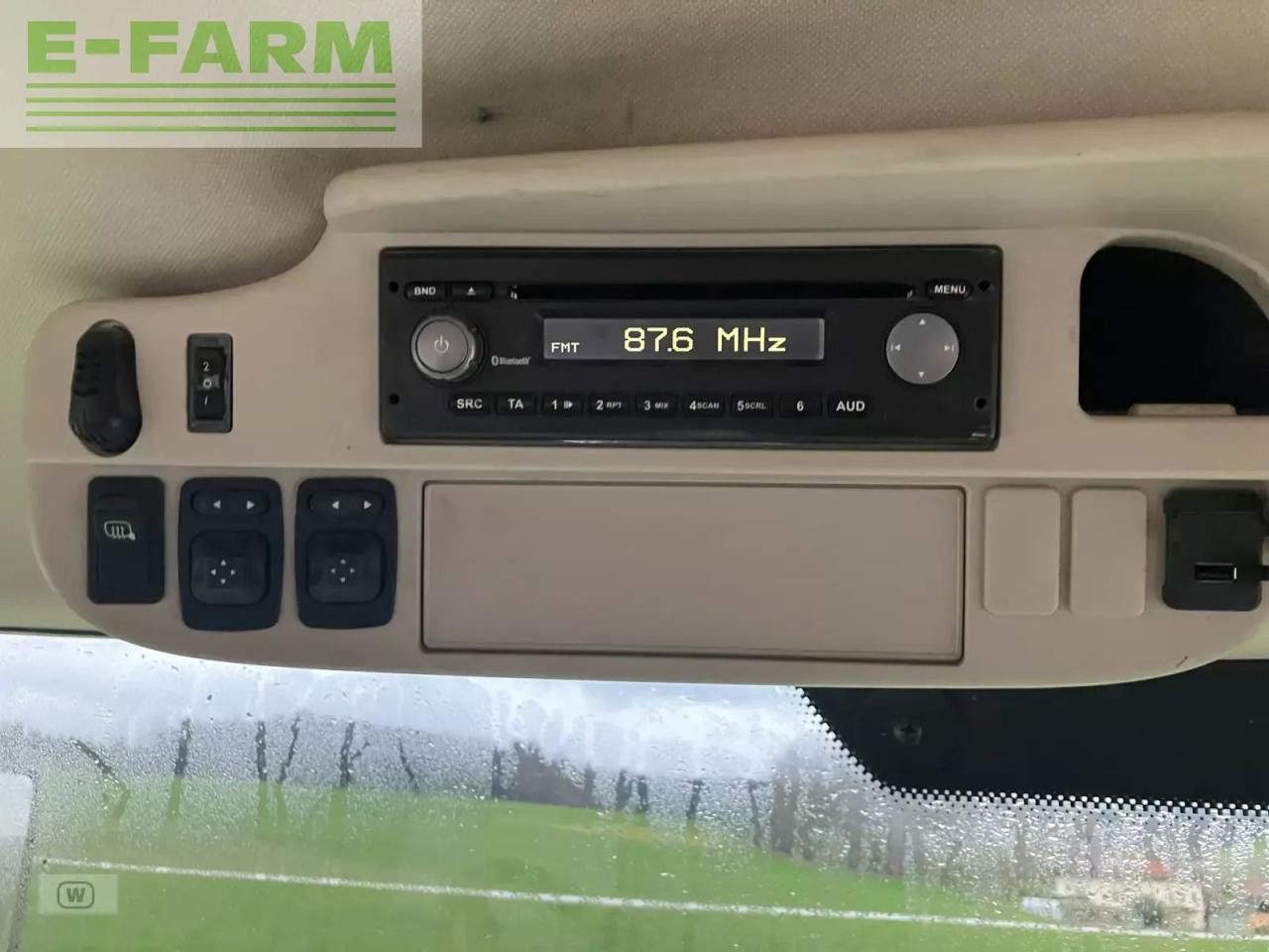 Máy cày John Deere 6215r: hình 28 Máy cày John Deere 6215r: hình 28