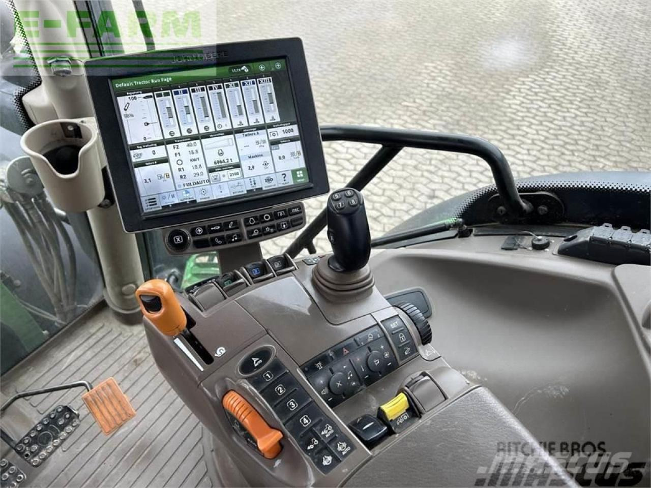 Máy cày John Deere 6215r: hình 10