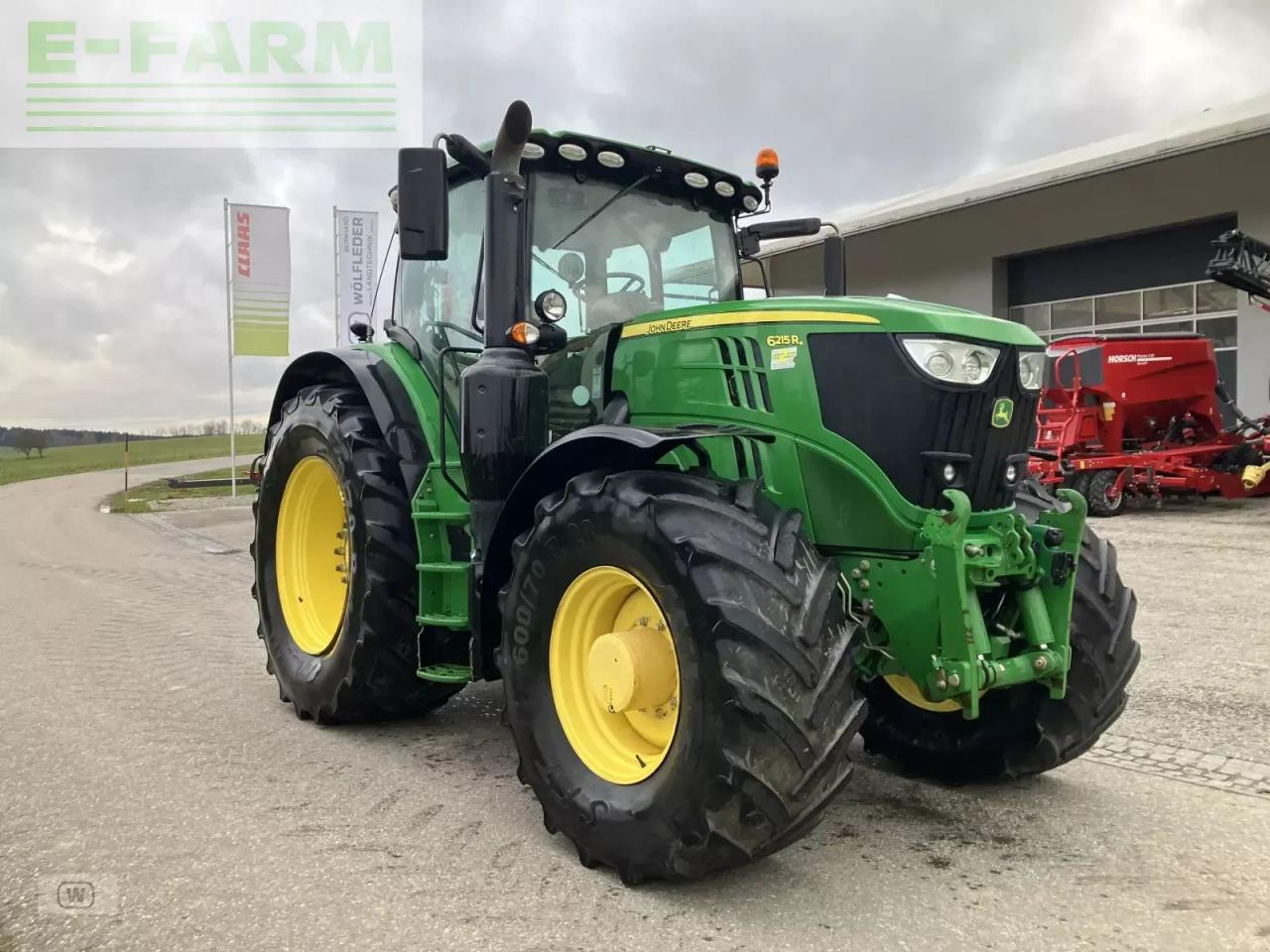 Máy cày John Deere 6215r: hình 7 Máy cày John Deere 6215r: hình 7