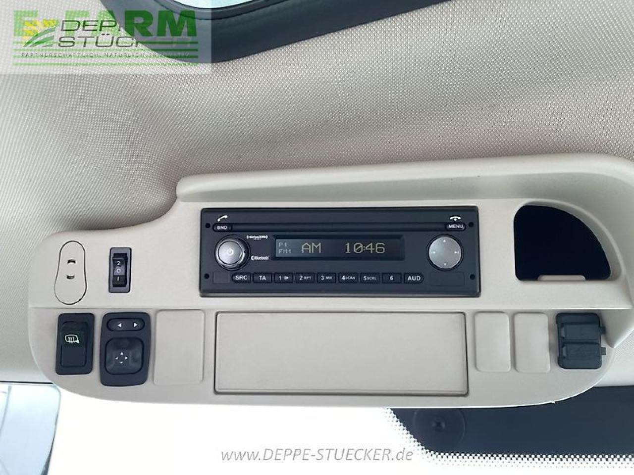 Máy cày John Deere 6230r: hình 7 Máy cày John Deere 6230r: hình 7