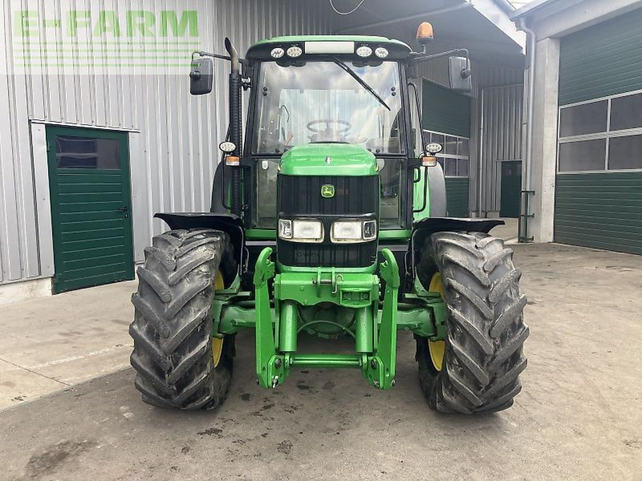 John Deere 6320 premium - Máy cày: hình 2 John Deere 6320 premium - Máy cày: hình 2