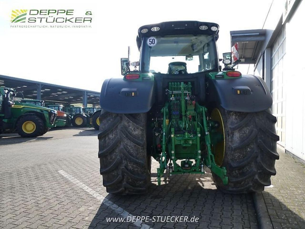John Deere 6r 175 - Máy cày: hình 5 John Deere 6r 175 - Máy cày: hình 5