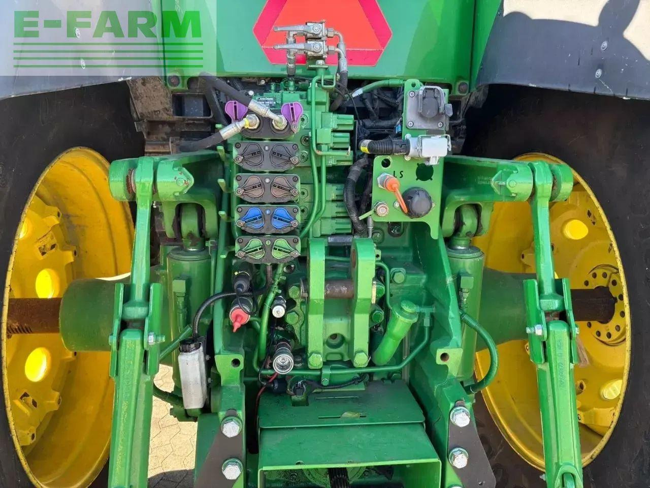 John Deere 8345r - Máy cày: hình 4 John Deere 8345r - Máy cày: hình 4