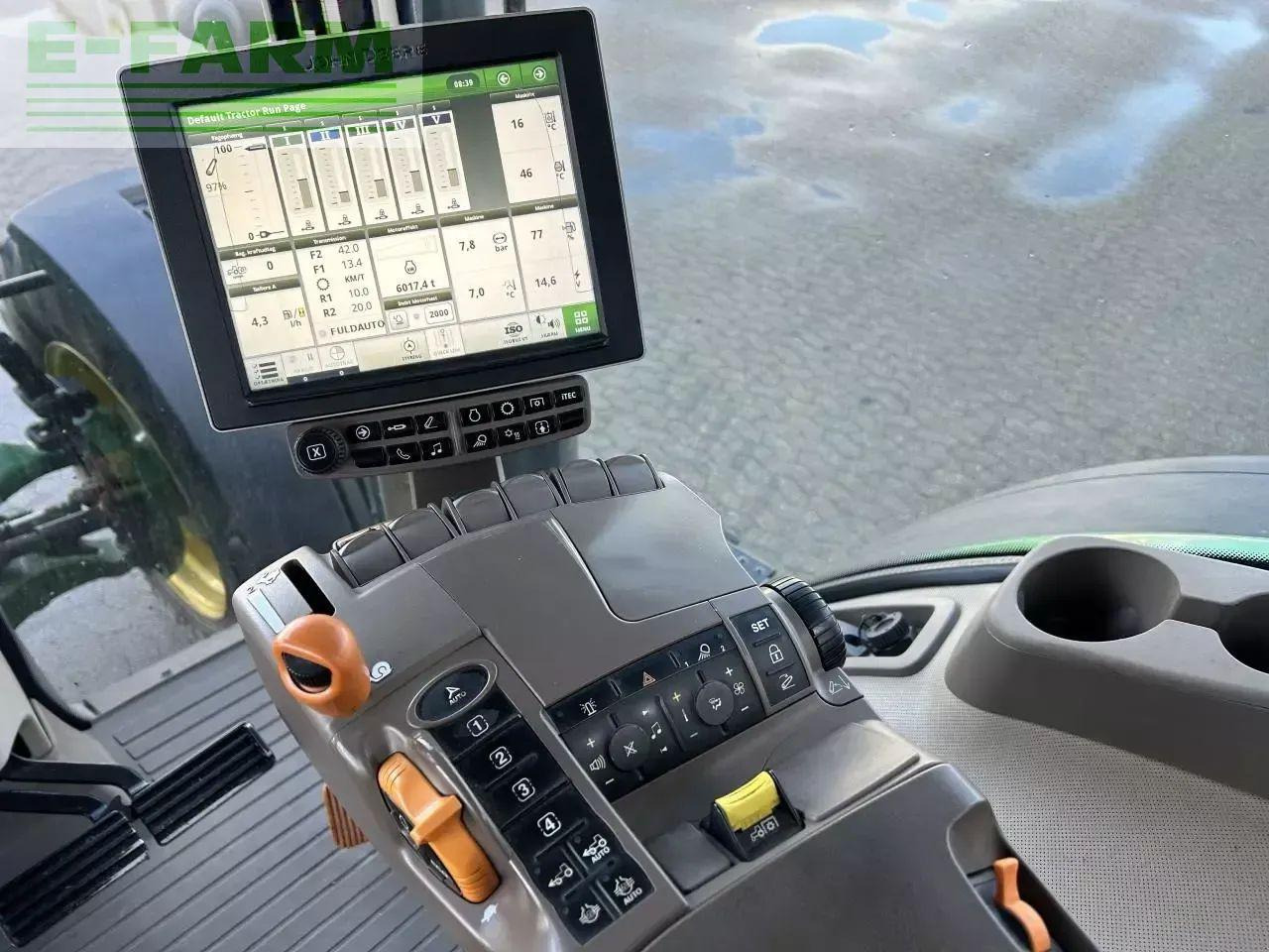 John Deere 8345r - Máy cày: hình 3 John Deere 8345r - Máy cày: hình 3