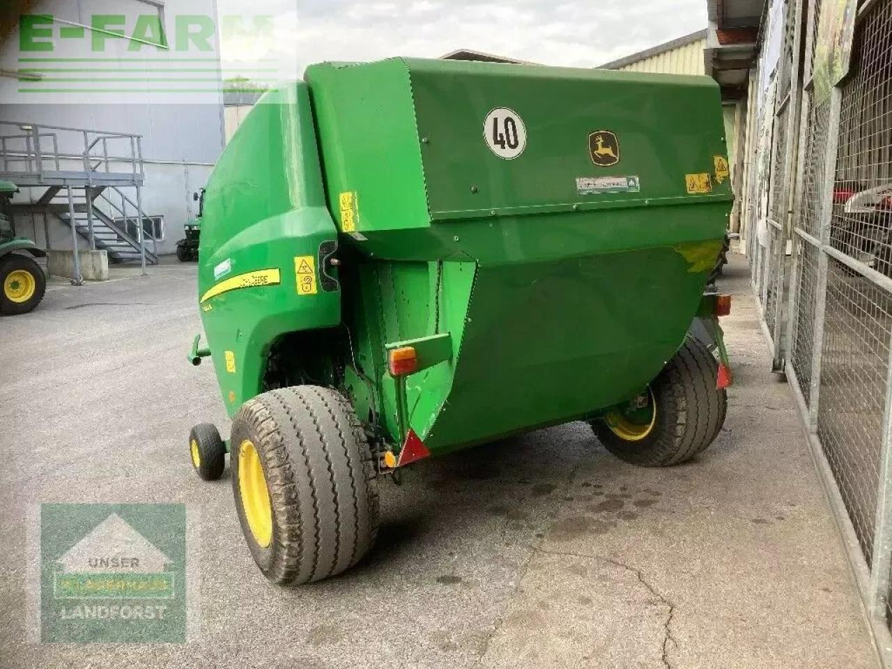 John Deere f440m - Máy đóng kiện vuông: hình 4 John Deere f440m - Máy đóng kiện vuông: hình 4