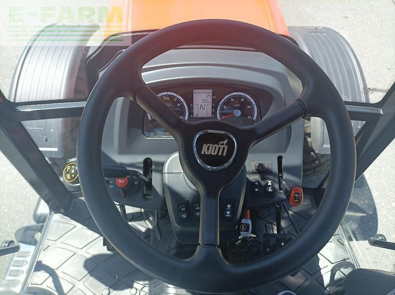 Máy cày Kioti dk6020c: hình 6