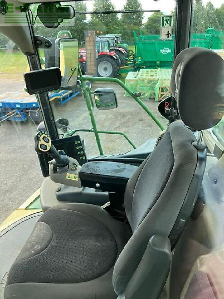 Máy gặt đập thức ăn gia súc Krone big x 700: hình 11 Máy gặt đập thức ăn gia súc Krone big x 700: hình 11