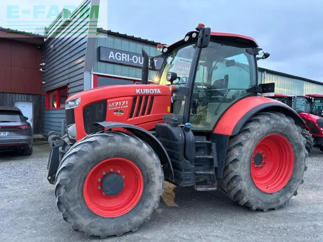 Kubota m7171 kvt premium - Máy cày: hình 1 Kubota m7171 kvt premium - Máy cày: hình 1