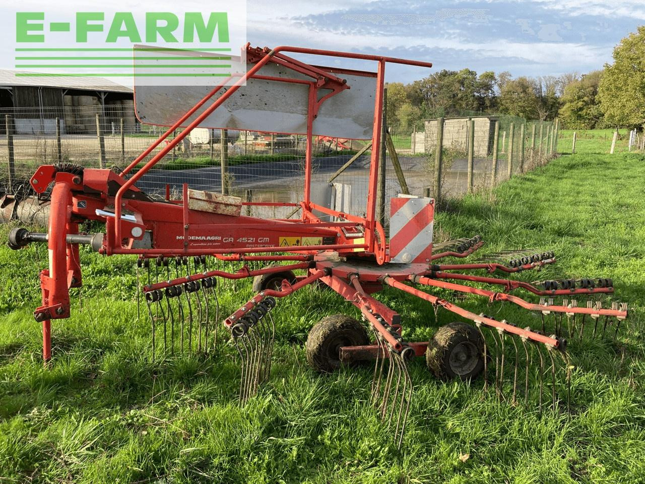 Kuhn ga 4521 gm - Dàn trải/ Cào: hình 3 Kuhn ga 4521 gm - Dàn trải/ Cào: hình 3