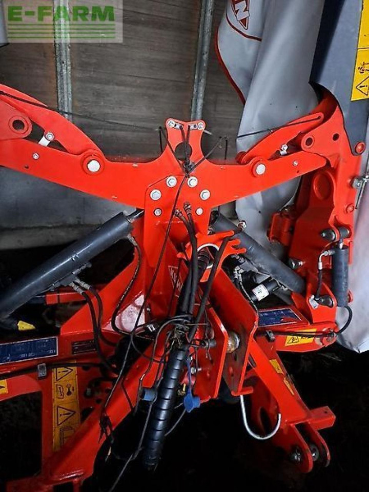 Kuhn gmd 8730 ff butterfly - einsatzbereit - Máy cắt cỏ: hình 3 Kuhn gmd 8730 ff butterfly - einsatzbereit - Máy cắt cỏ: hình 3