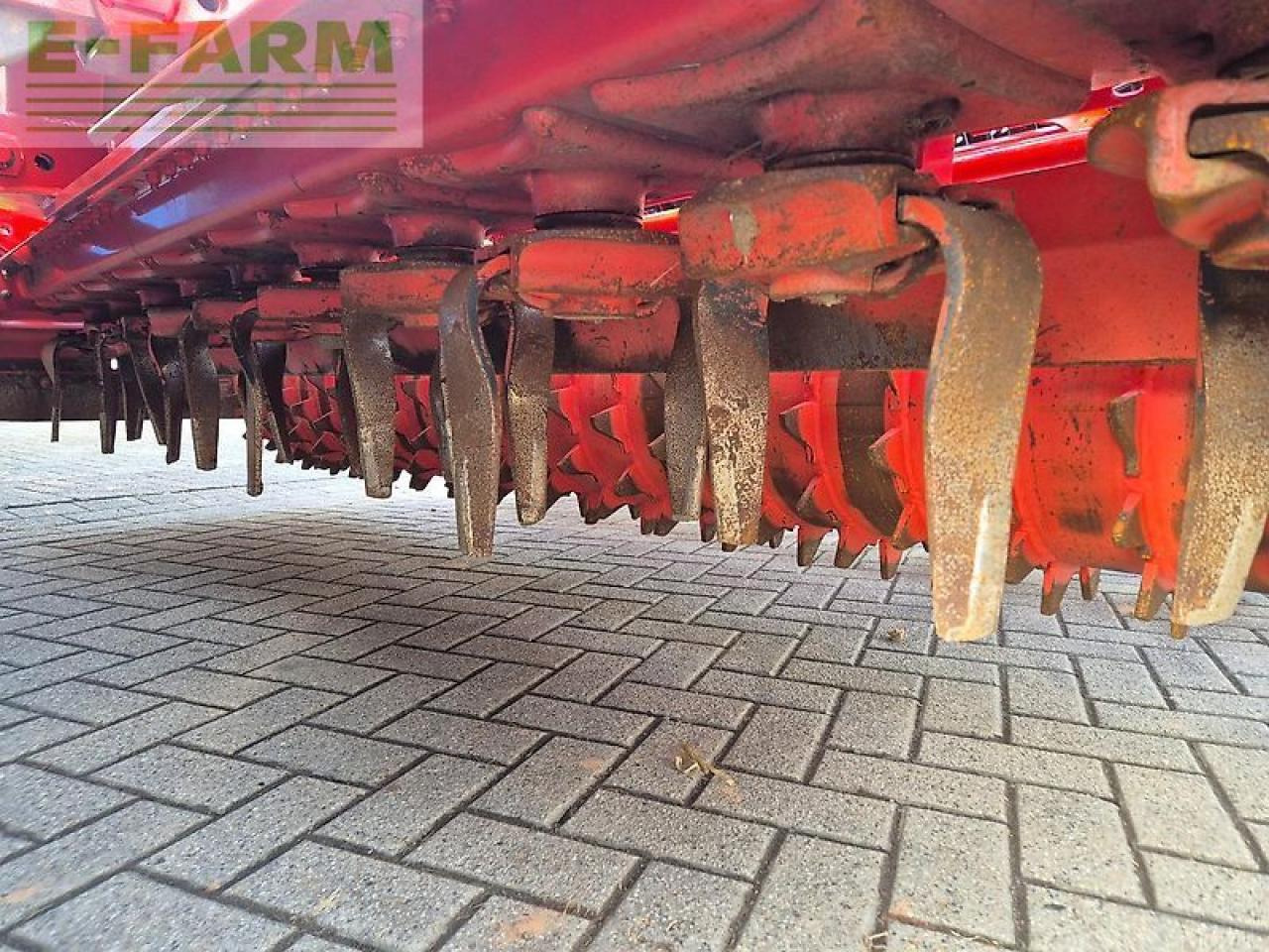 Máy gieo hạt Kuhn sitera 330e 24 reihen + hrb 303d , elektrische dosierung, spuranreißer, durakuhn: hình 8 Máy gieo hạt Kuhn sitera 330e 24 reihen + hrb 303d , elektrische dosierung, spuranreißer, durakuhn: hình 8