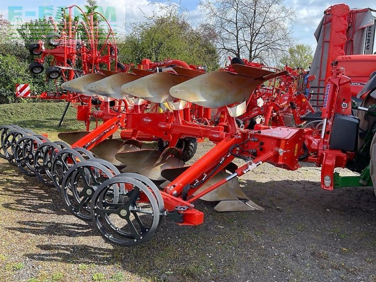 Kuhn varimaster l4eh80101 - Cày: hình 1 Kuhn varimaster l4eh80101 - Cày: hình 1