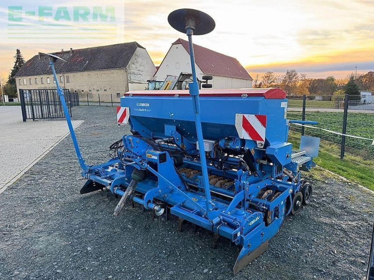 Lemken saphir 8 / 300 ds + zirkon 8 / 300 - Máy gieo hạt: hình 2 Lemken saphir 8 / 300 ds + zirkon 8 / 300 - Máy gieo hạt: hình 2