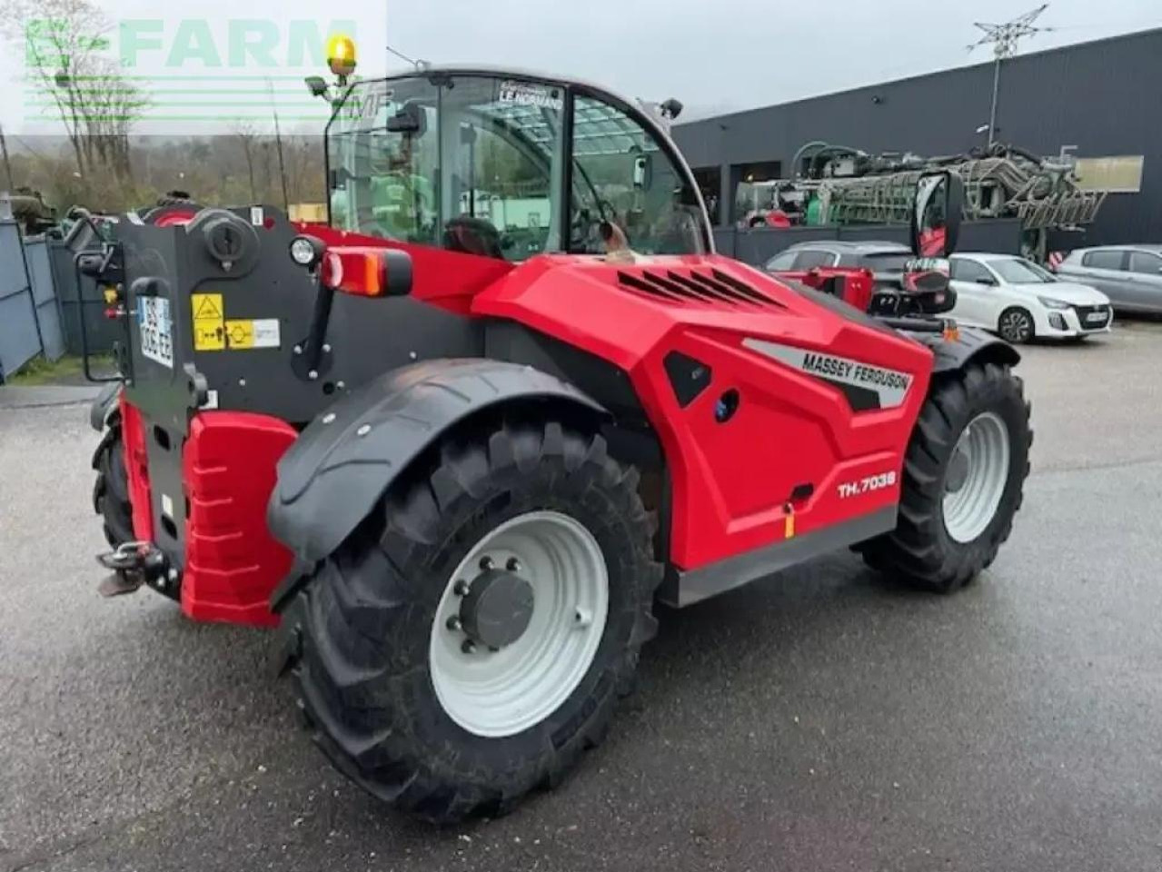 Massey Ferguson mfth7038 - Xe nhấc hình viễn vọng kính: hình 3 Massey Ferguson mfth7038 - Xe nhấc hình viễn vọng kính: hình 3