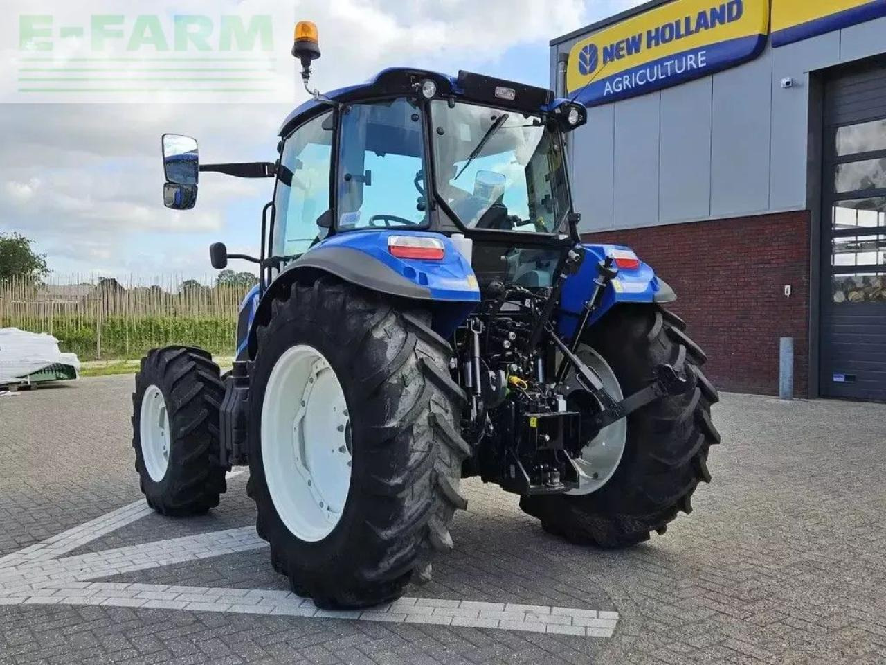 Máy cày New Holland t5.85 dual command: hình 6