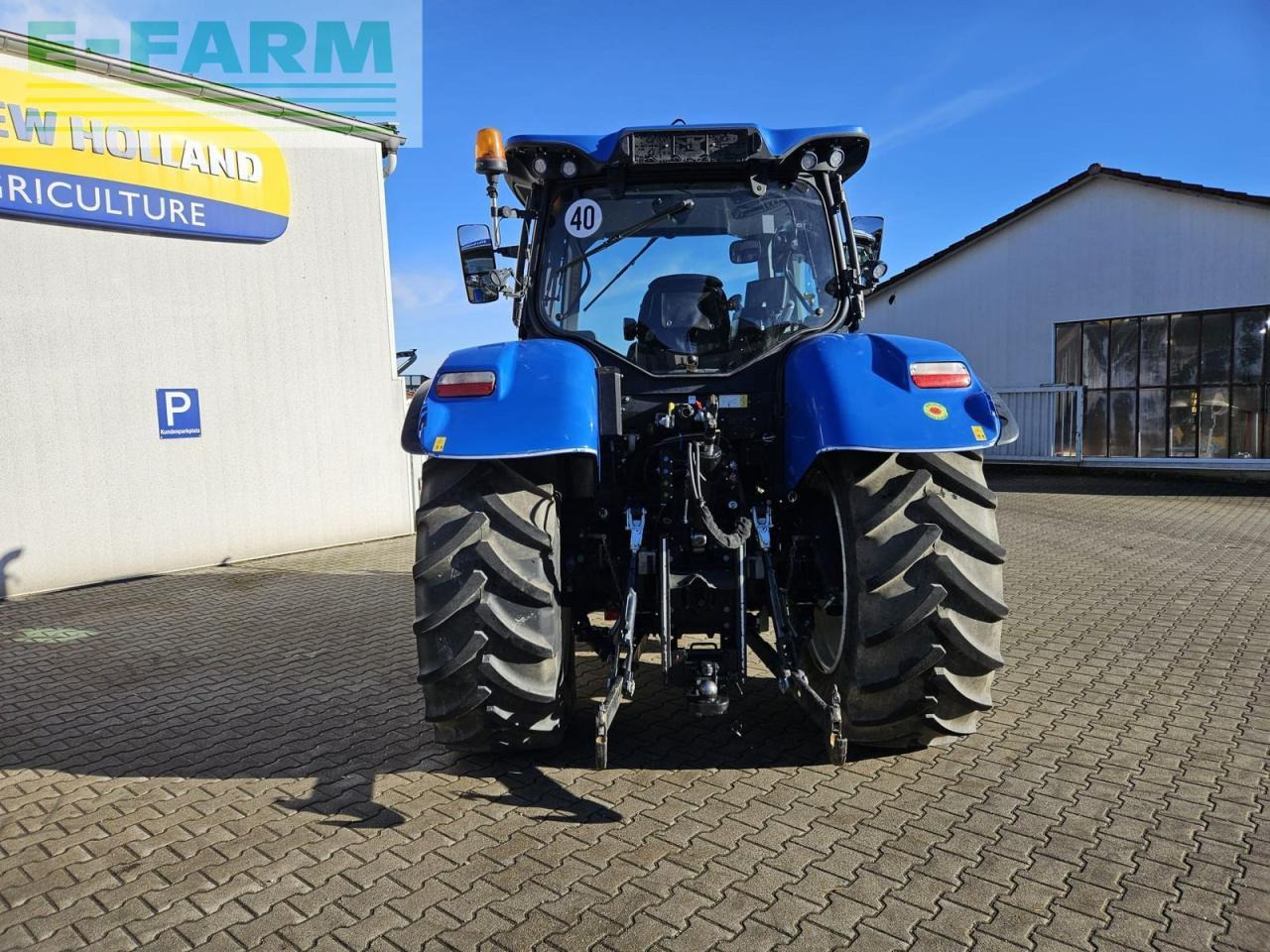 New Holland t6.180 dynamic command sidewinder ii SideWinder II - Máy cày: hình 5 New Holland t6.180 dynamic command sidewinder ii SideWinder II - Máy cày: hình 5