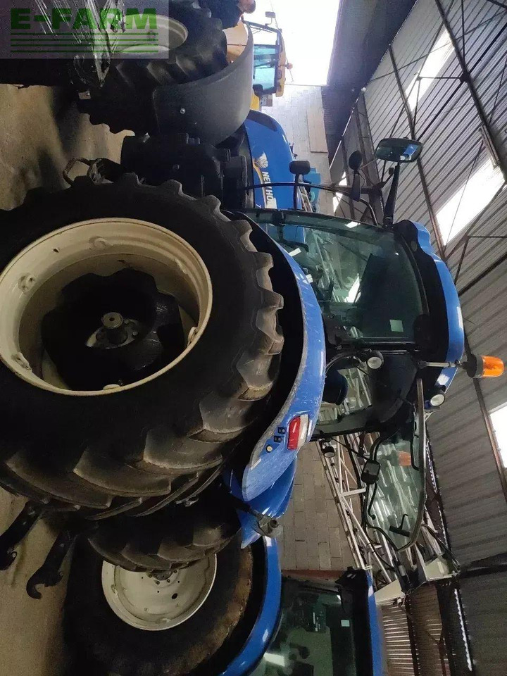 New Holland t7.260 pc sw - Máy cày: hình 2 New Holland t7.260 pc sw - Máy cày: hình 2