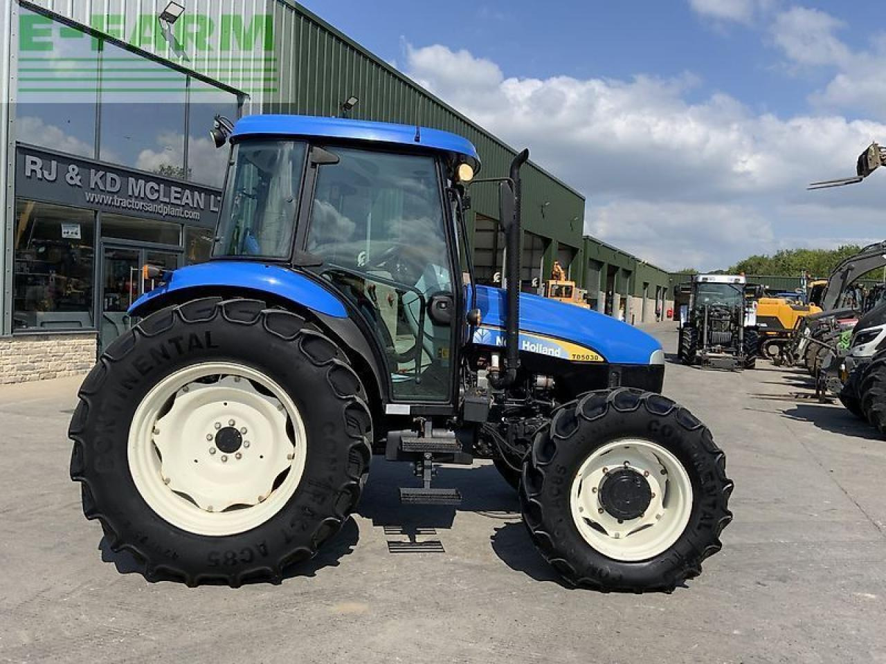 New Holland td5030 tractor (st23208) - Máy cày: hình 1 New Holland td5030 tractor (st23208) - Máy cày: hình 1