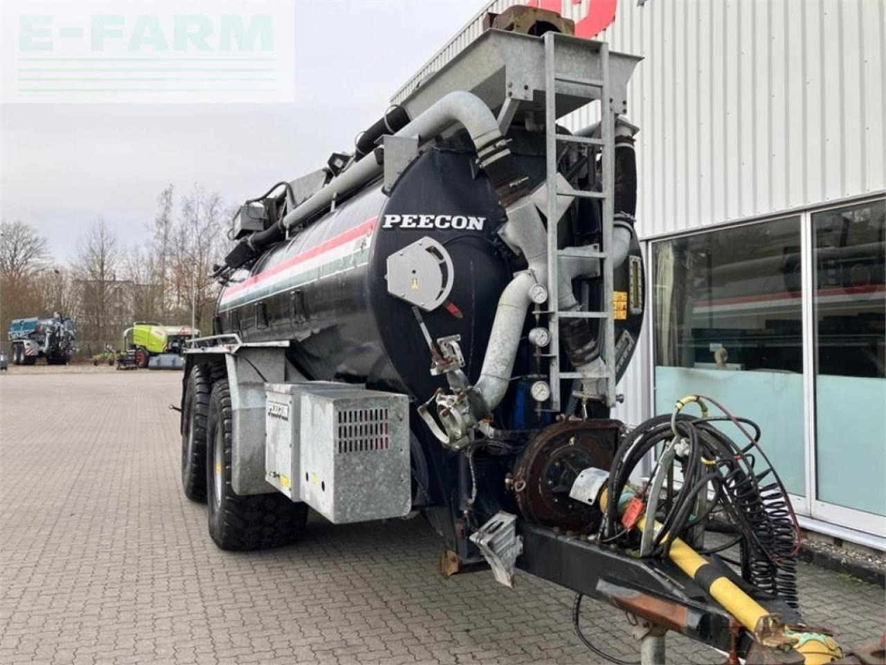 Trang thiết bị bón phân Peecon eur-200 mit turbokranarm (kaweco): hình 9