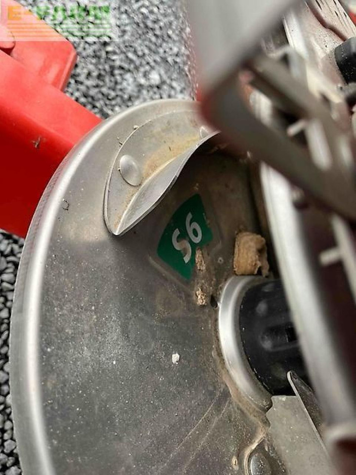 Rauch axis h 50.2 emc - Máy rải phân bón: hình 5 Rauch axis h 50.2 emc - Máy rải phân bón: hình 5