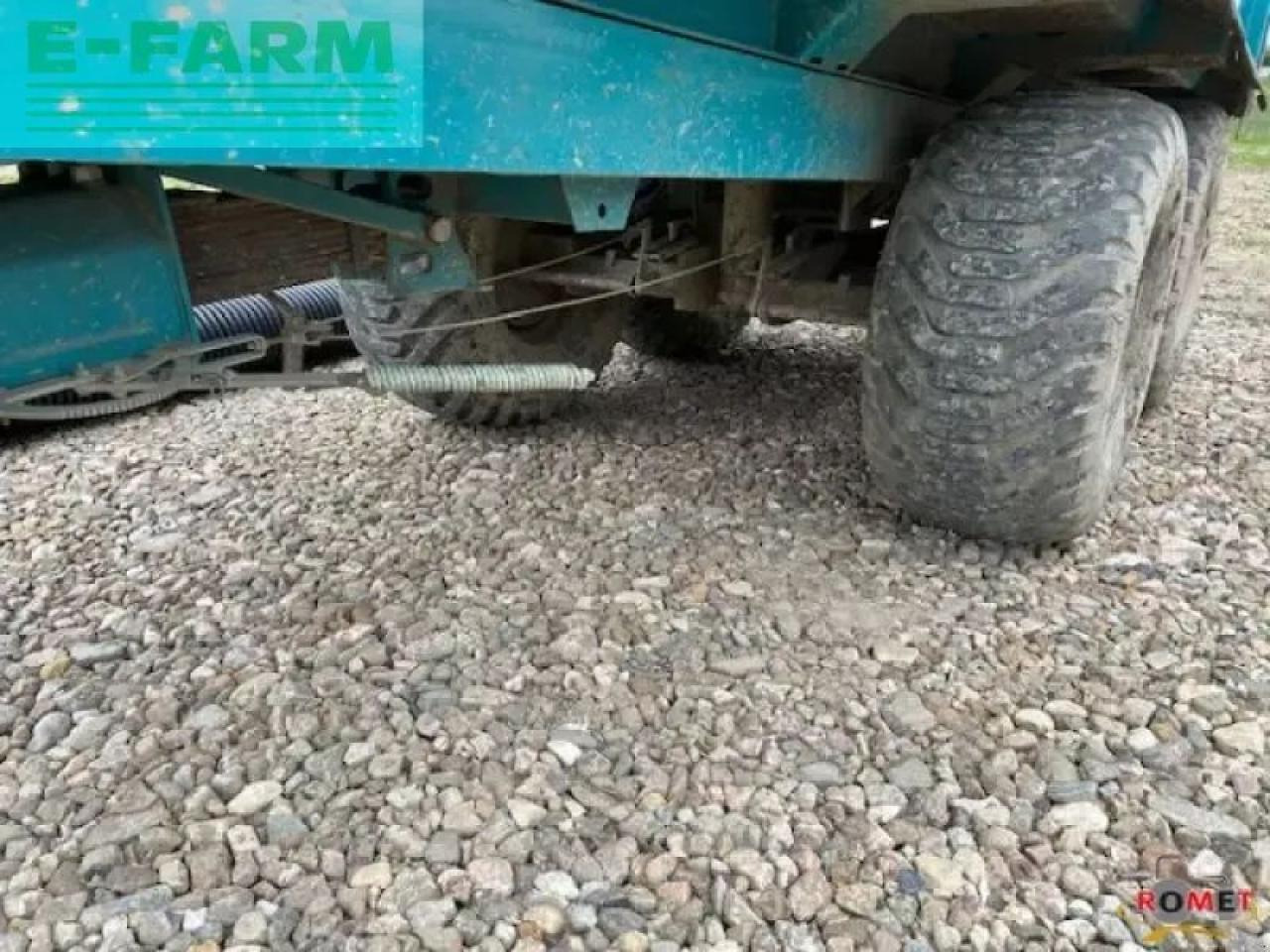 Rolland turboclass 20-30 - Toa kéo trang trại: hình 3 Rolland turboclass 20-30 - Toa kéo trang trại: hình 3