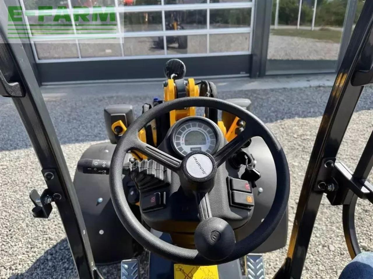 Máy xúc mini Schäffer 2430s elite: hình 18