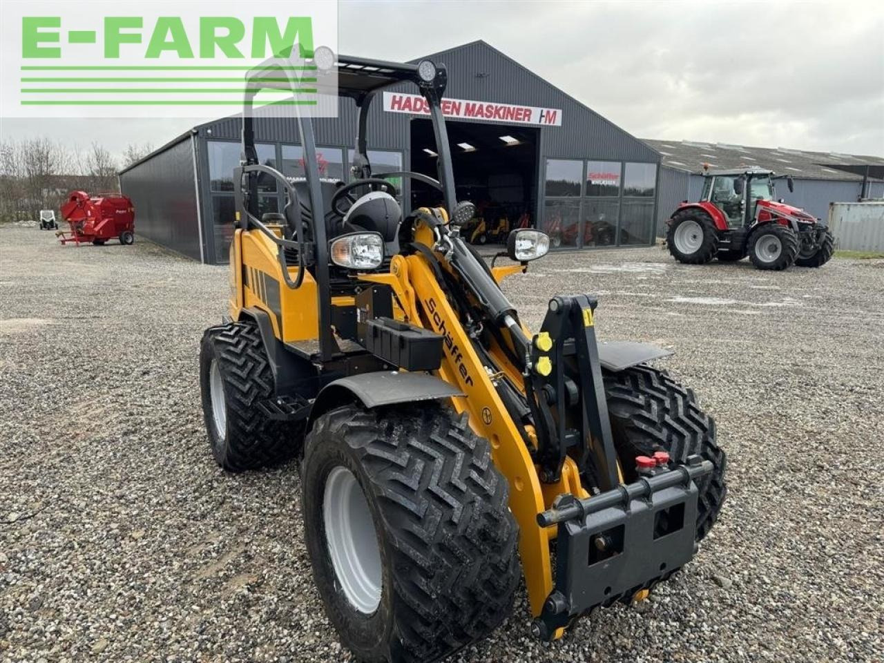 Máy xúc lật bánh lốp Schäffer 2445s special edition: hình 8 Máy xúc lật bánh lốp Schäffer 2445s special edition: hình 8