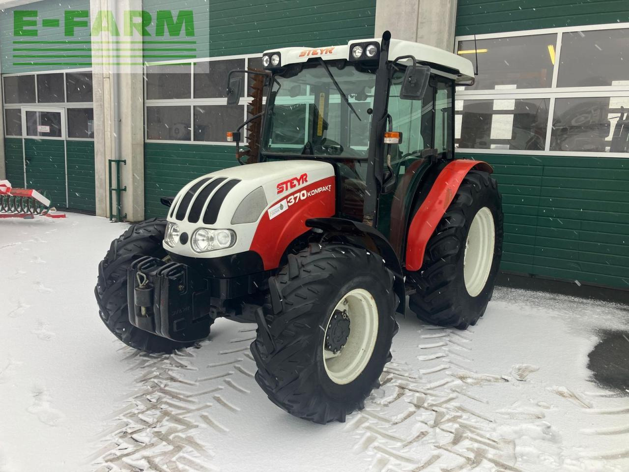 Steyr kompakt 370 a basis - Máy cày: hình 1 Steyr kompakt 370 a basis - Máy cày: hình 1