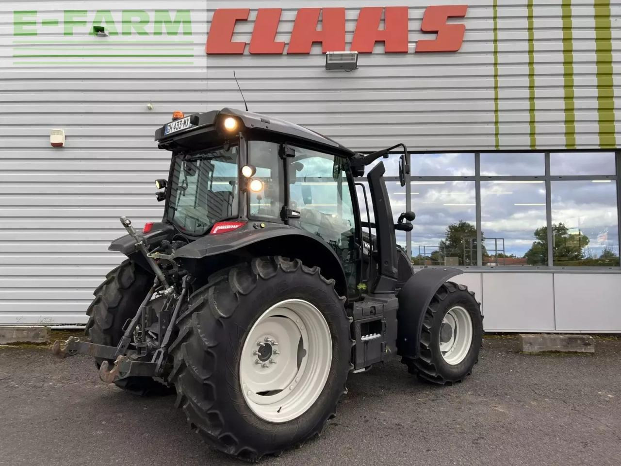 Valtra tracteur valtra g105 - Máy cày: hình 3 Valtra tracteur valtra g105 - Máy cày: hình 3