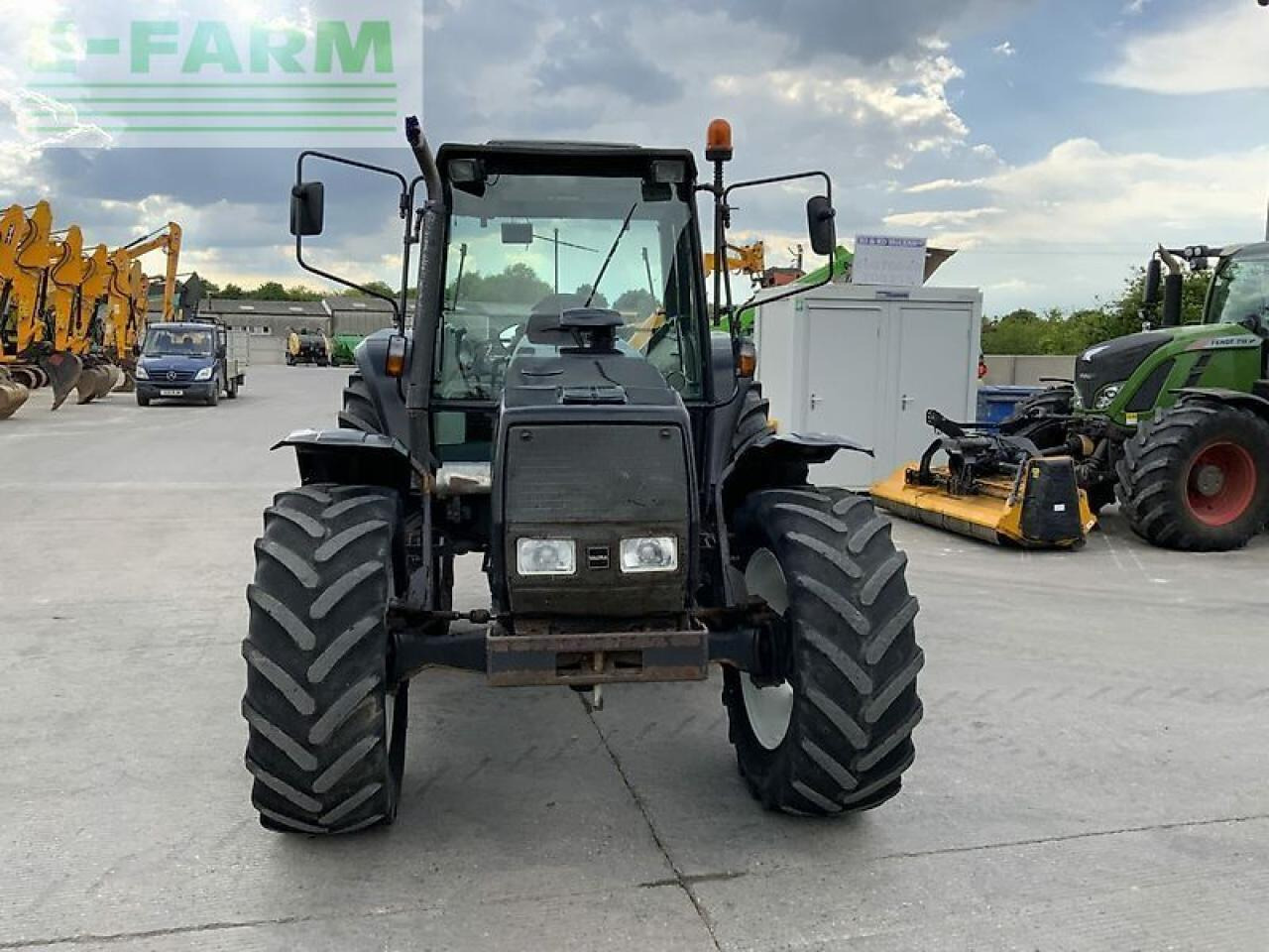 Valtra valtra/valmet 6800 tractor (st23222) - Máy cày: hình 3 Valtra valtra/valmet 6800 tractor (st23222) - Máy cày: hình 3