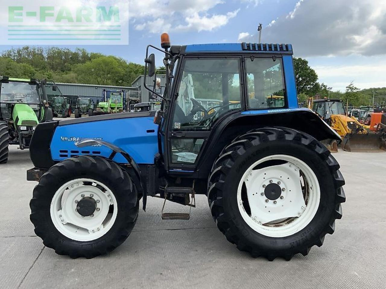 Valtra valtra/valmet 6800 tractor (st23222) - Máy cày: hình 5 Valtra valtra/valmet 6800 tractor (st23222) - Máy cày: hình 5