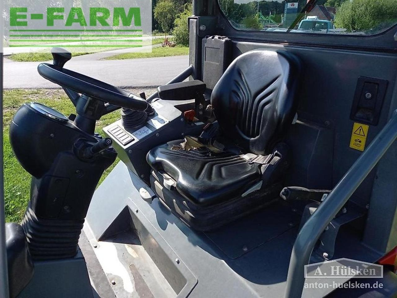 Máy xúc mini Weidemann 2070 cx 80lp: hình 10