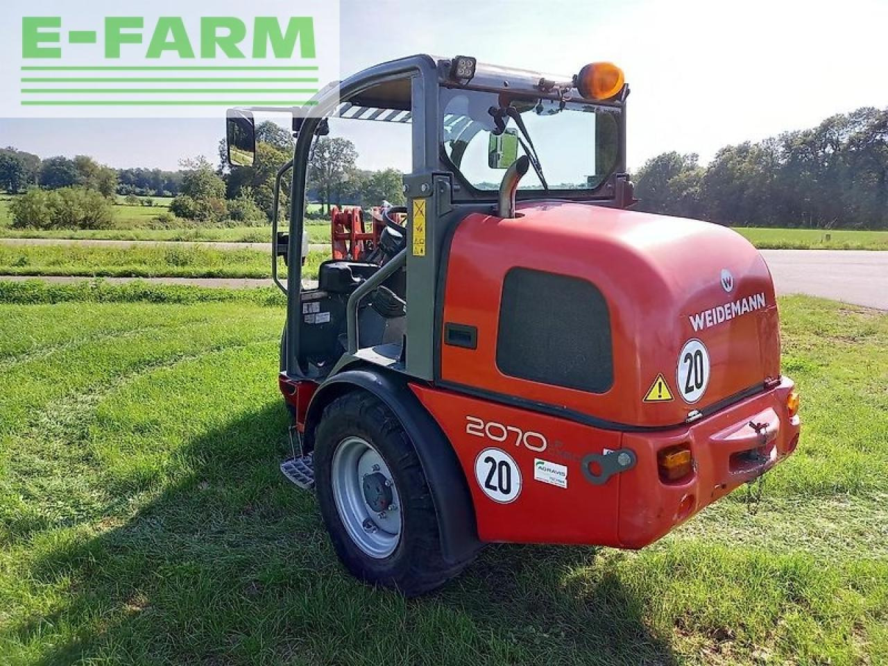 Máy xúc mini Weidemann 2070 cx 80lp: hình 7