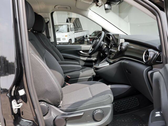 Xe van chở khách, Xe van điện MERCEDES-BENZ EQV 300 Extralang,8Sitze,2xelektr.Schiebetür,LED: hình 6