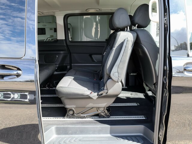 MERCEDES-BENZ EQV 300 lang,7Sitze,2xKlima,2xSchiebetür el.,LED - Xe van chở khách, Xe van điện: hình 5 MERCEDES-BENZ EQV 300 lang,7Sitze,2xKlima,2xSchiebetür el.,LED - Xe van chở khách, Xe van điện: hình 5