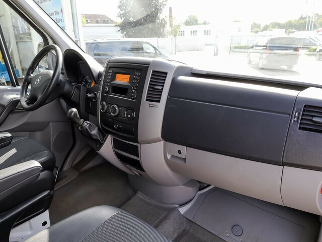 MERCEDES-BENZ Sprinter 316CDI DOKA,Allrad,AHK,Standhzg.... - Xe van thùng mui bạt, Xe tải van: hình 3 MERCEDES-BENZ Sprinter 316CDI DOKA,Allrad,AHK,Standhzg.... - Xe van thùng mui bạt, Xe tải van: hình 3