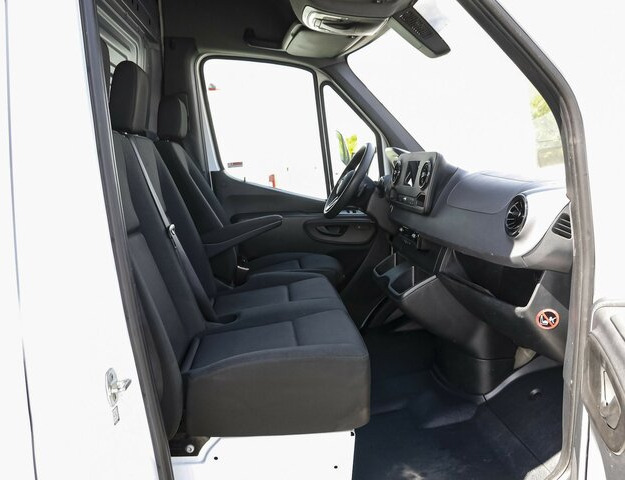 MERCEDES-BENZ Sprinter 317 Maxi,9GTronic,MBUX,Kamera - Xe van chở hàng: hình 3 MERCEDES-BENZ Sprinter 317 Maxi,9GTronic,MBUX,Kamera - Xe van chở hàng: hình 3