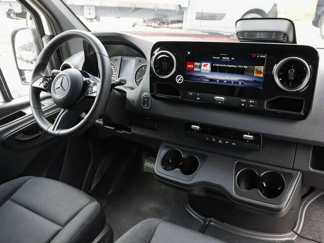 MERCEDES-BENZ Sprinter 317 Maxi,9GTronic,MBUX,Kamera - Xe van chở hàng: hình 4 MERCEDES-BENZ Sprinter 317 Maxi,9GTronic,MBUX,Kamera - Xe van chở hàng: hình 4
