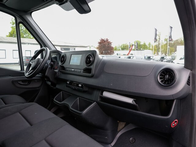MERCEDES-BENZ Sprinter 317 Maxi,9GTronic,MBUX,Kamera - Xe van chở hàng: hình 3 MERCEDES-BENZ Sprinter 317 Maxi,9GTronic,MBUX,Kamera - Xe van chở hàng: hình 3