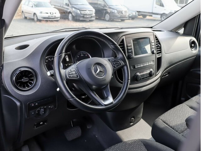 MERCEDES-BENZ Vito 116CDI lang,TourerPro,2Klima,9Sitze,Kamera - Xe bus mini, Xe van chở khách: hình 5 MERCEDES-BENZ Vito 116CDI lang,TourerPro,2Klima,9Sitze,Kamera - Xe bus mini, Xe van chở khách: hình 5