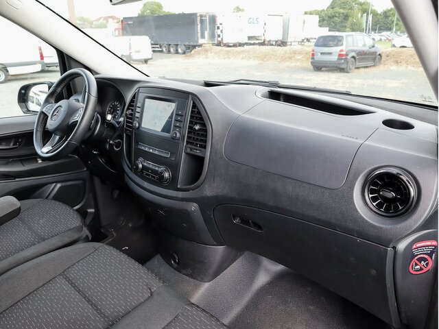 MERCEDES-BENZ Vito 116CDI lang,TourerPro,2Klima,9Sitze,Kamera - Xe bus mini, Xe van chở khách: hình 4 MERCEDES-BENZ Vito 116CDI lang,TourerPro,2Klima,9Sitze,Kamera - Xe bus mini, Xe van chở khách: hình 4