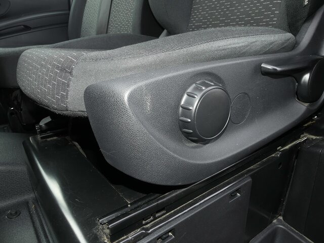 Cho thuê MERCEDES-BENZ Vito 116TourerPro ,Extralang,2xKlima,Kamera,AHK MERCEDES-BENZ Vito 116TourerPro ,Extralang,2xKlima,Kamera,AHK: hình 8