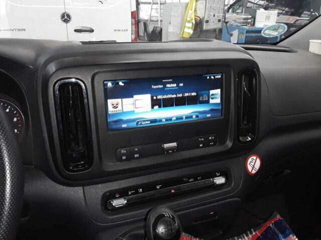 MERCEDES-BENZ Vito116CDI KA lang,Klima,Tempomat,Kamera... - Xe van nhỏ gọn: hình 4 MERCEDES-BENZ Vito116CDI KA lang,Klima,Tempomat,Kamera... - Xe van nhỏ gọn: hình 4