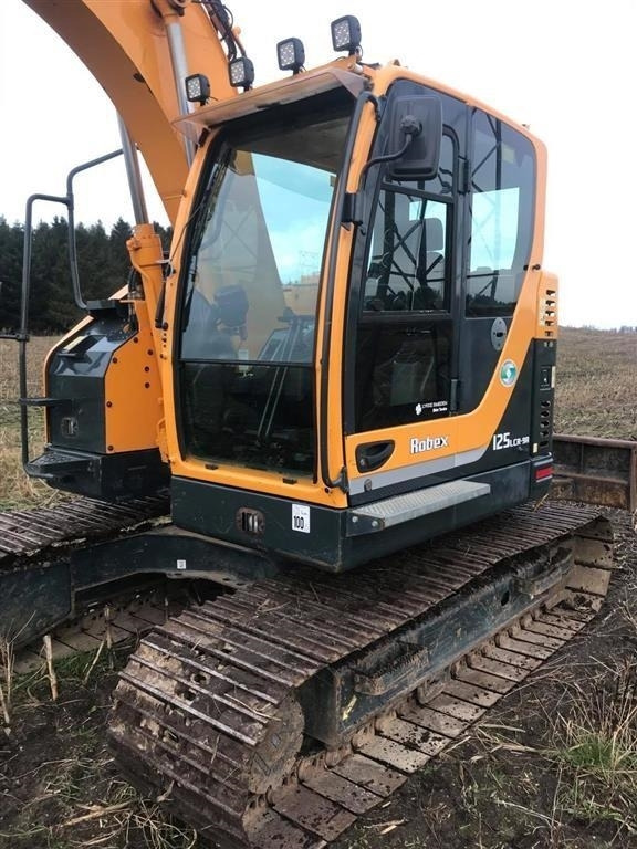 Hyundai 125LCR-9A - Máy xúc bánh xích: hình 3 Hyundai 125LCR-9A - Máy xúc bánh xích: hình 3