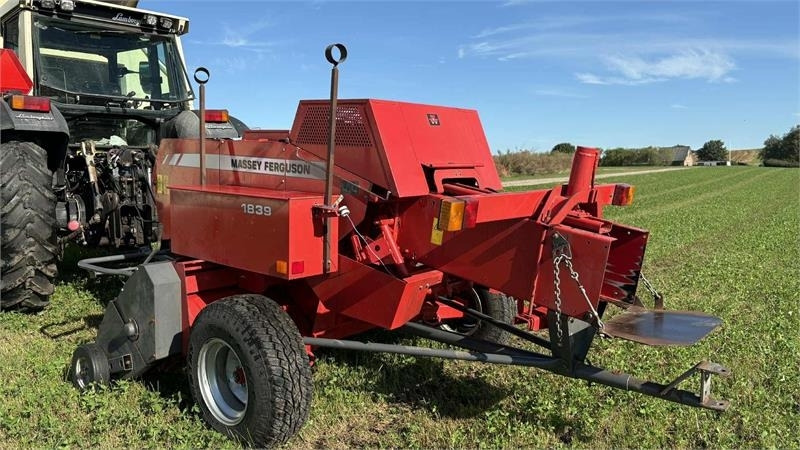 Massey Ferguson 1839 Småballe presser - Máy gói kiện: hình 4 Massey Ferguson 1839 Småballe presser - Máy gói kiện: hình 4