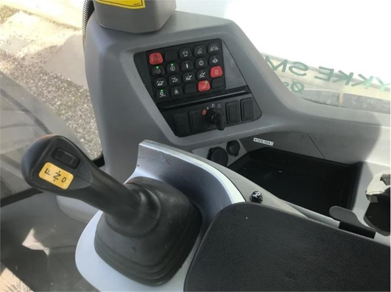 New Holland W190D - Máy xúc lật bánh lốp: hình 4 New Holland W190D - Máy xúc lật bánh lốp: hình 4