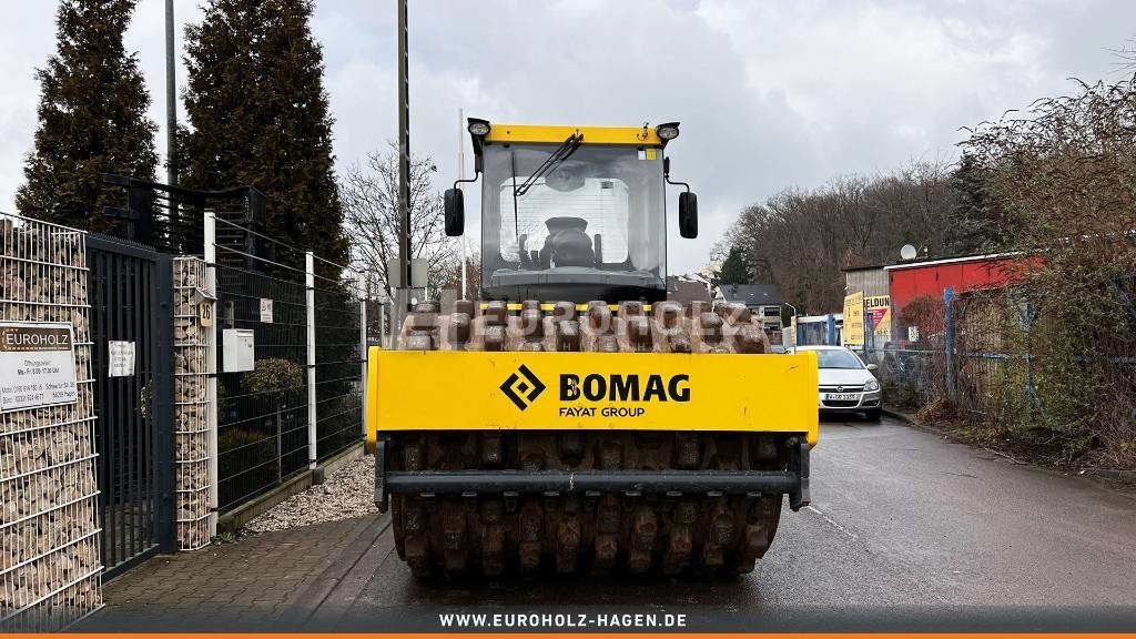 Bomag Stachelwalze BW 213 PDH-5, Schnellgang, Walzenzug - Máy đầm: hình 4 Bomag Stachelwalze BW 213 PDH-5, Schnellgang, Walzenzug - Máy đầm: hình 4
